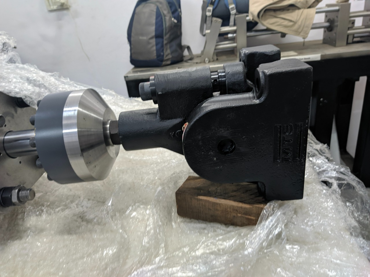 servohydraulicactuators Neometrix